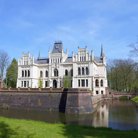 Raguse, 15081 לייר